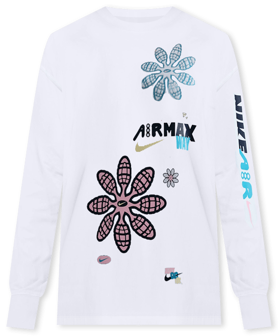 Nike Sportswear Women's Loose Long-Sleeve Graphic T-Shirt