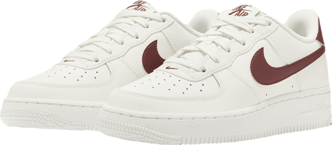 Nike Air Force 1 Older Kids' Shoes