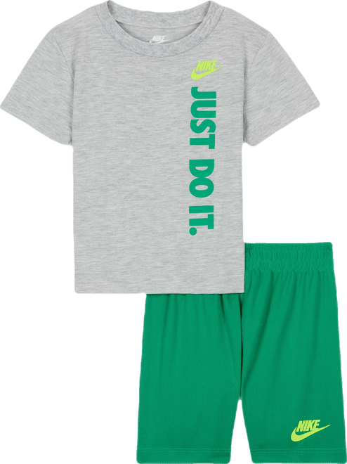 Nike Baby (12-24M) Graphic T-Shirt and Shorts Set