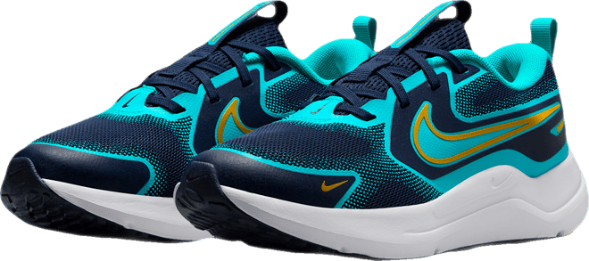 Nike Cosmic Runner Big Kids' Road Running Shoes