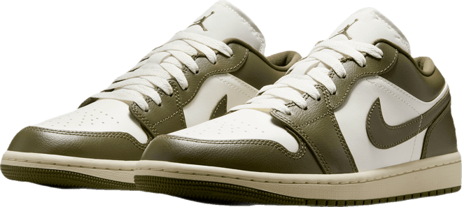 Air Jordan 1 Low Kadın Ayakkabısı