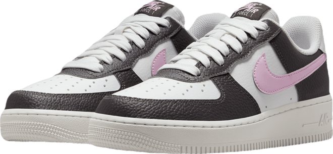 Nike Air Force 1 '07 Kadın Ayakkabısı