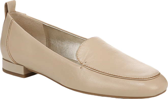 Women's Jordyn Closed Round Toe Loafers