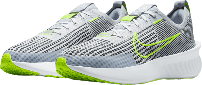 Nike Interact Run Tenis de correr en pavimento para hombre