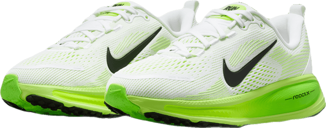 Nike Vomero 18 Older Kids' Road Running Shoes