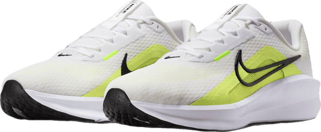 Nike Downshifter 13 Men's Road Running Shoes (Extra Wide)