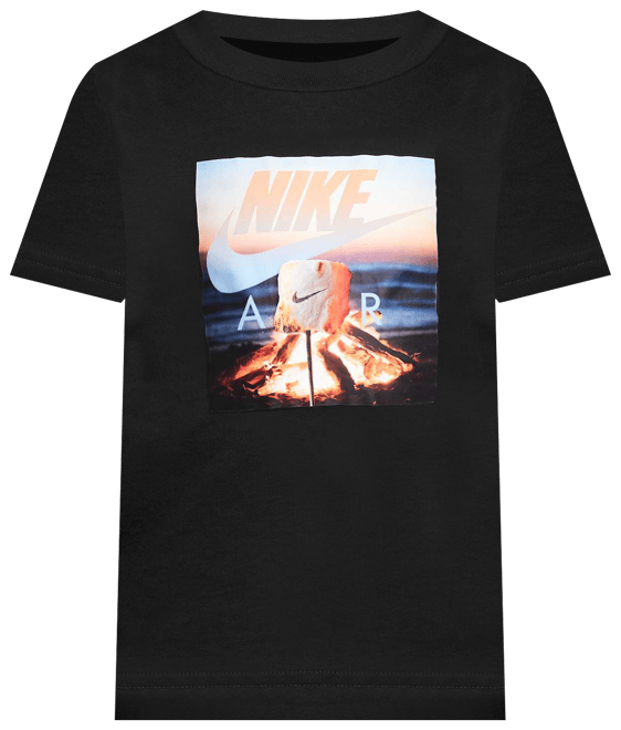 Nike Sportswear Older Kids' T-Shirt
