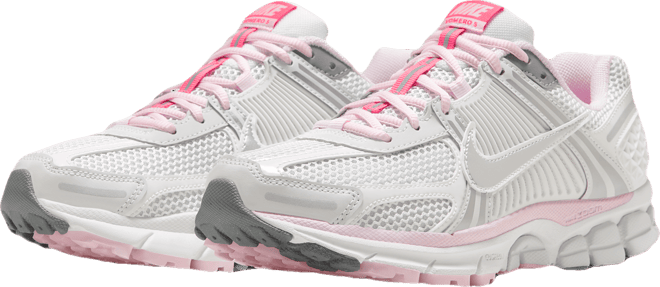 Nike Zoom Vomero 5 Shoes
