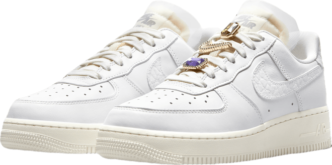Nike Air Force 1 Low Premium Kadın Ayakkabısı