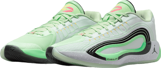 ルカ 4 PF "Space Navigator" バスケットボールシューズ