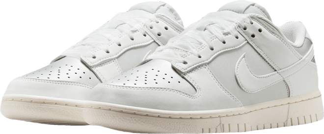 Nike Dunk Low Next Nature Tenis para mujer