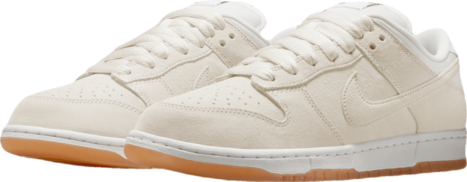 Nike SB Dunk Low Pro B Skate Shoes