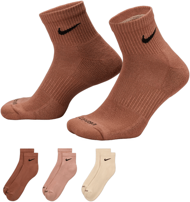 Nike Everyday Plus Cushioned Training Ankle Socks (3 Pairs)