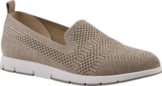 Cliffs by White Mountain Womens Garren Slip-on Shoe