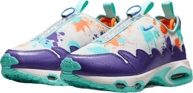 Nike Air Max SNDR x Doernbecher Freestyle "Quin" Women's Shoes