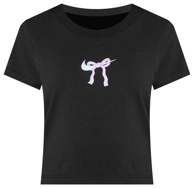 Nike Sportswear Older Kids' (Girls') T-Shirt