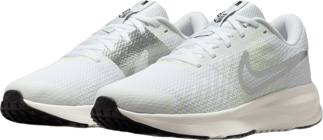 Nike Run Defy รองเท้าวิ่งโร้ดรันนิ่งผู้หญิง