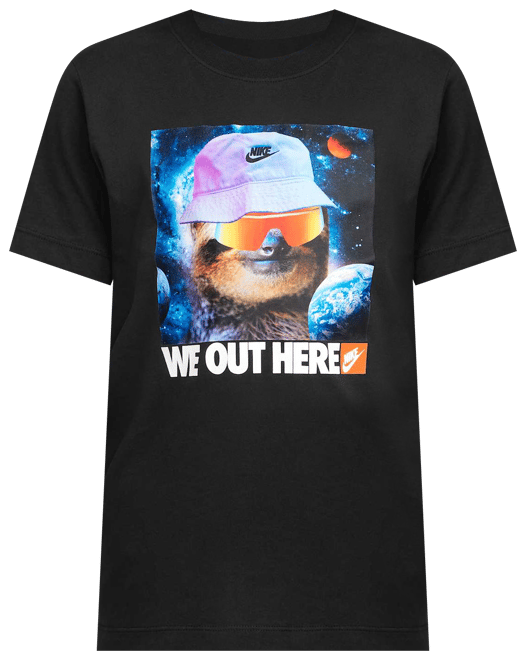 Nike Sportswear Older Kids' T-Shirt