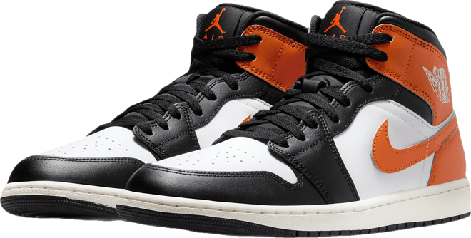 Air Jordan 1 Mid Tenis para hombre