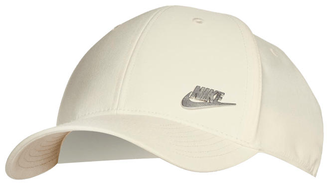 Nike Dri-FIT Club Structured Metal Logo Cap