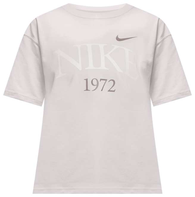 Nike Sportswear Classic Women's T-Shirt
