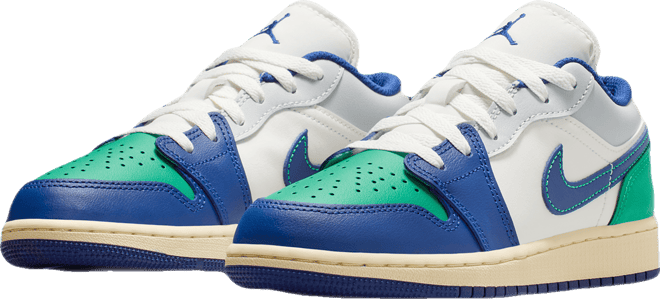 Air Jordan 1 Low Big Kids' Shoes