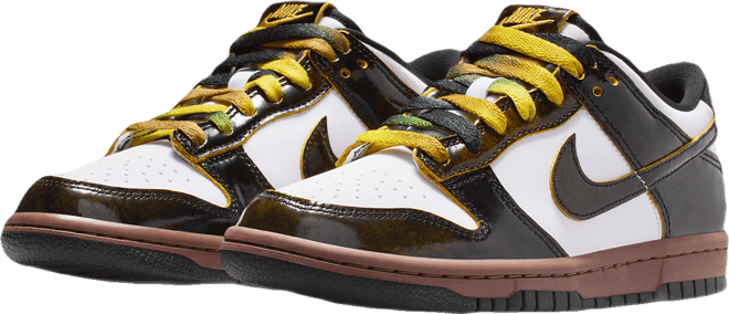 Nike Dunk Low SE Older Kids' Shoes