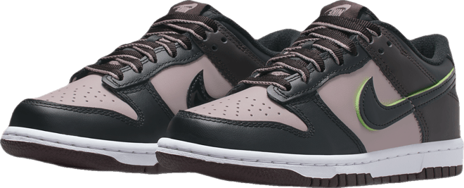 Nike Dunk Low SE รองเท้าเด็กโต