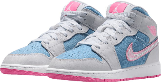 Air Jordan 1 Mid SE Older Kids' Shoes