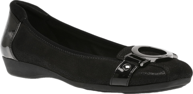 Women's Umeko Snip Toe Ballet Flats