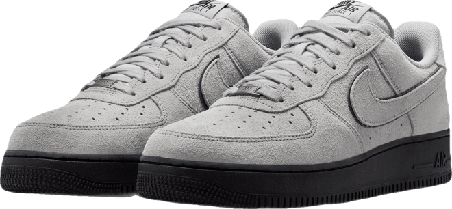 Nike Air Force 1  07 LV8 Tenis para hombre