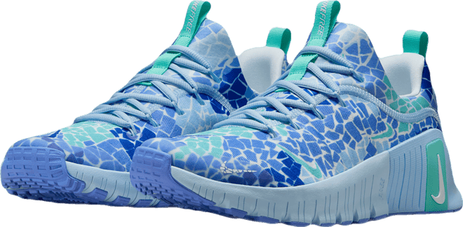 Nike Free Metcon 6 AMP Tenis de entrenamiento para mujer