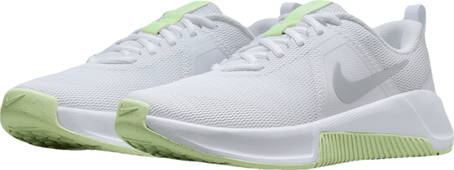 Nike MC Trainer 3 Tenis de entrenamiento para mujer