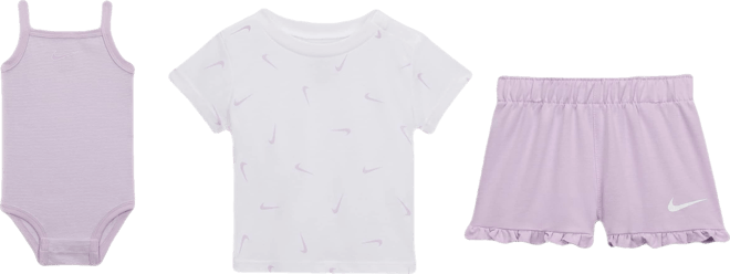 Nike Essentials Conjunto de shorts de 2 piezas con volados para bebé (0-9 meses)