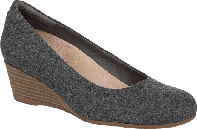 Women's Be Flex Round Toe Wedge Pumps