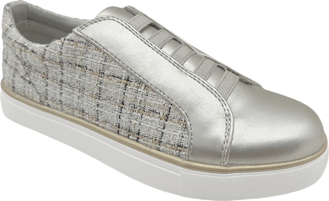 Women's Bonnie Round Toe Sneakers