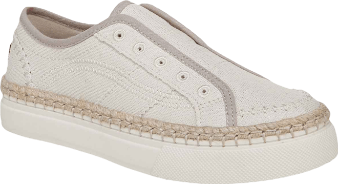 Women's No Chill Slip On Sneakers