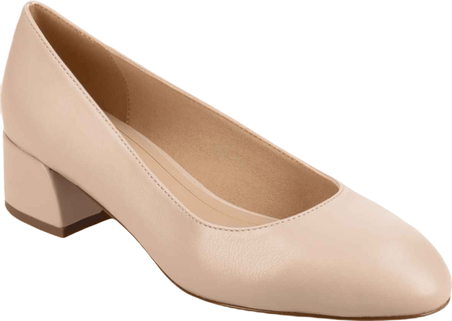 Women's Saarii Round Toe Block Heel Pumps