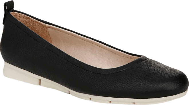 Women's Timeless Square Toe Ballerina Flats