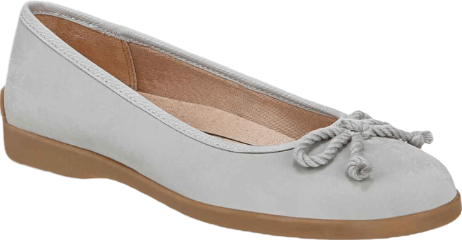 Women's Maura Round Toe Ballerina Flats