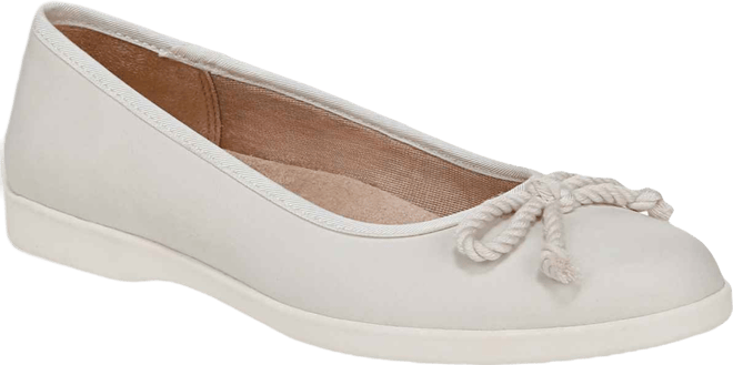 Women's Maura Round Toe Ballerina Flats