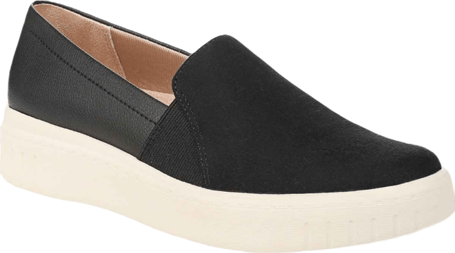 Women's Grandeur Round Toe Slip Ons