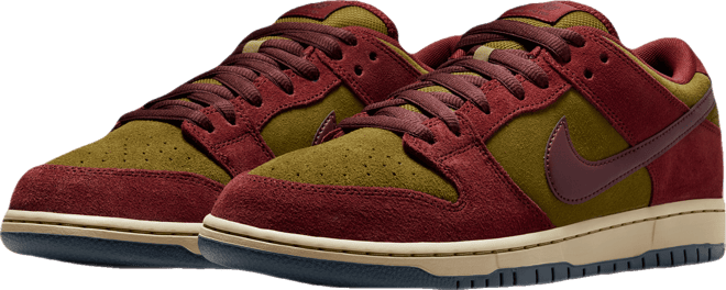 ナイキ SB ダンク LOW プロ スケートボードシューズ