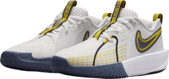 Nike G.T. Cut 3 SE Older Kids' Basketball Shoes