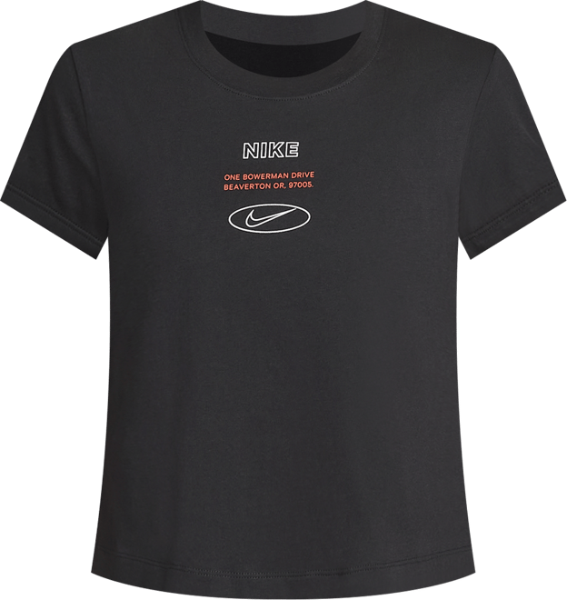 Nike Sportswear เสื้อยืดผู้หญิงมีกราฟิก