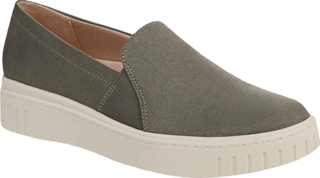Women's Grandeur Round Toe Slip Ons
