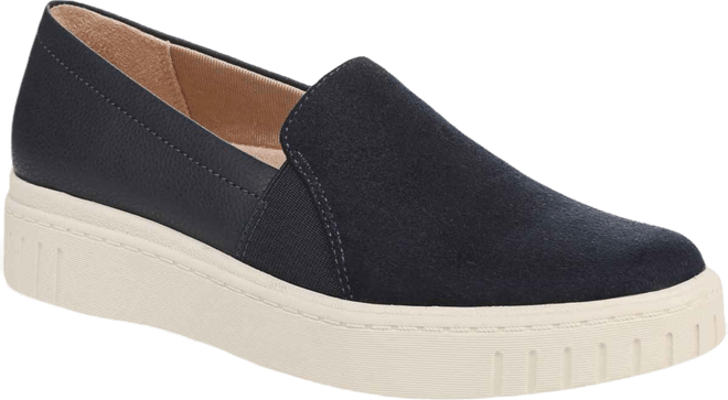 Women's Grandeur Round Toe Slip Ons