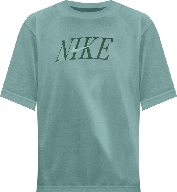 Nike Sportswear Essential Women's Boxy Graphic T-Shirt
