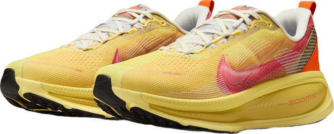 Nike Vomero 18 SE Men's Road Running Shoes