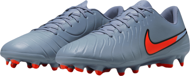 Nike Tiempo Legend 10 Club Multi-Ground Low-Top Football Boot